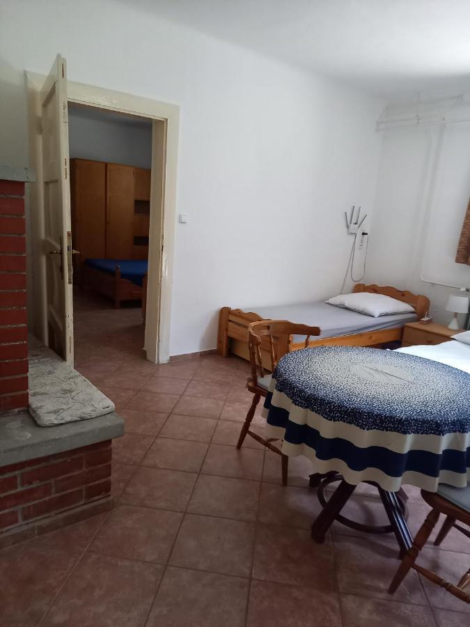 Flamingo Apartman Sopron Exterior foto
